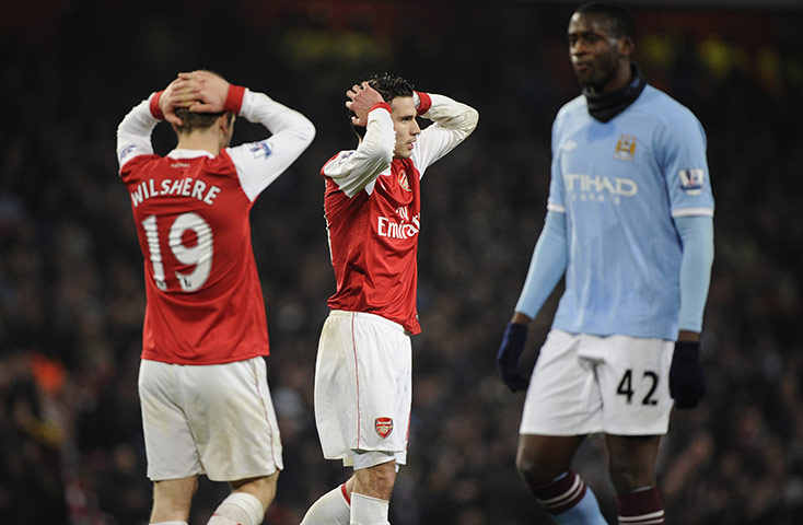 Arsenal v Manchester City: Robin van Persie can't believe that Joe Hart has saved his shot