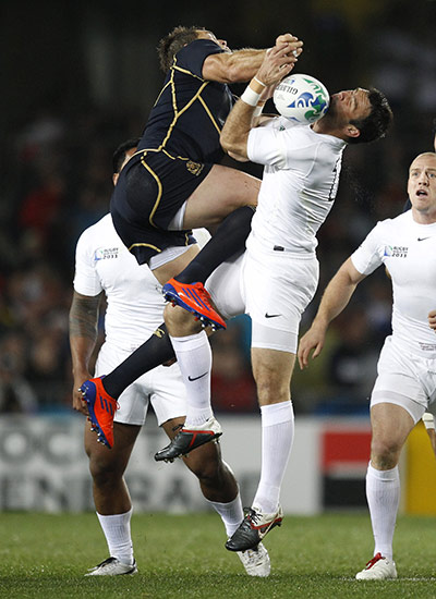 England v Scotland: Scotland's Sean Lamont & England's Ben Foden attempt to catch the ball 