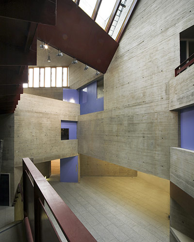 Stirling Prize: An Gaelaras