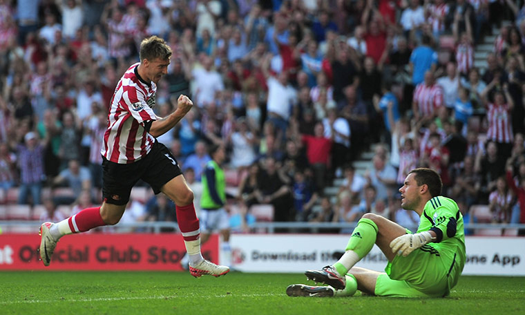 Saturday Roundup: Sunderland's Nicklas Bendtner celebrates against West Bromwich Albion