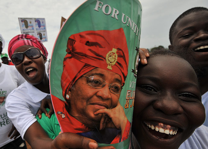 Elections in Liberia: Supporters of Liberia's outgoing President Ellen Johnson Sirleaf