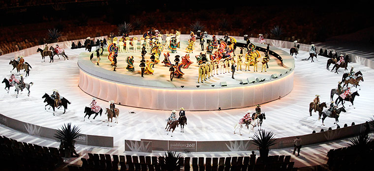 Week in music: Vicente Fernandez