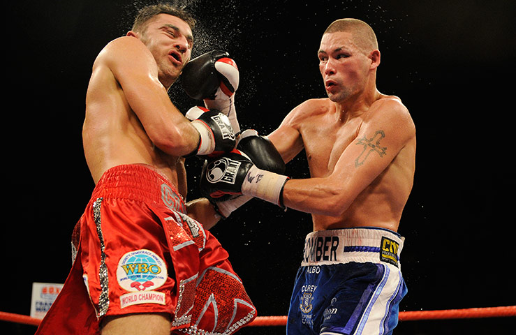 Cleverly WBO Bout: Nathan Cleverly v Tony Bellew for the WBO light-heavyweight championship