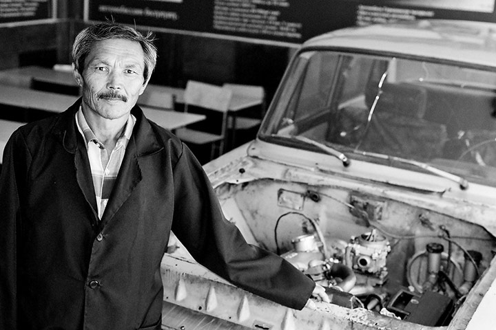 MarcinMonko assignment: Teacher of car mechanics, school no 8 in Karavan, Kyrgyzstan