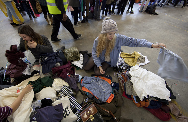 American Apparel Flea : American Apparel Flea Market