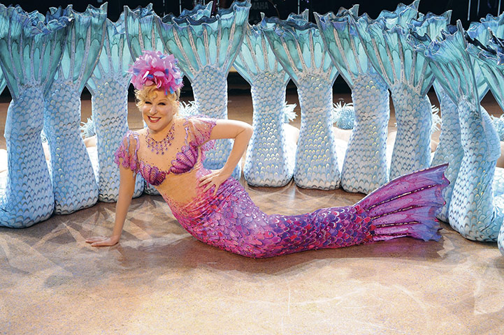 Week in music: Singer Bette Midler