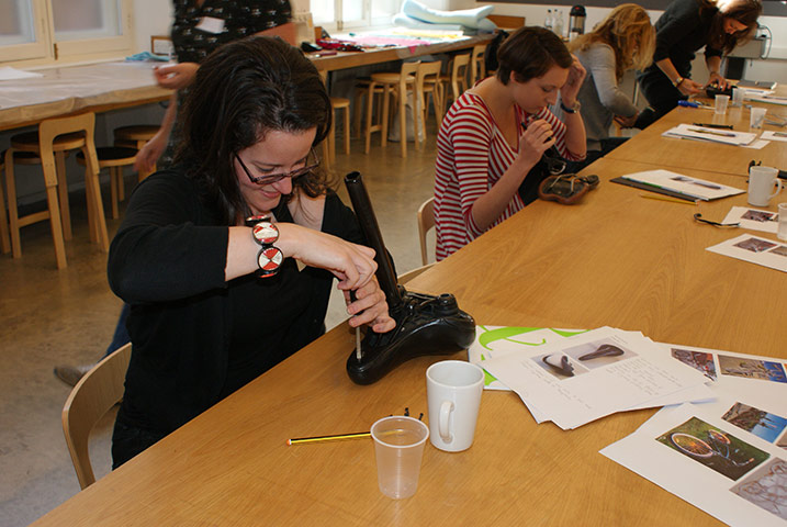 Bike blog: saddle making: 2. We dismantled our saddles