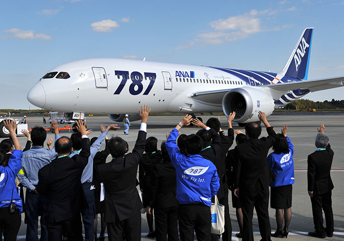 Week in Business: First commercial flight of a Boeing 787 Dreamliner