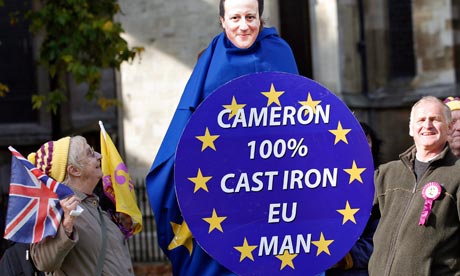 Ukip demonstrators outside parliament during EU referendum debate
