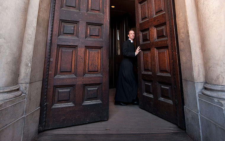 St Paul's reopens: The doors to St Paul's Cathedral are reopened