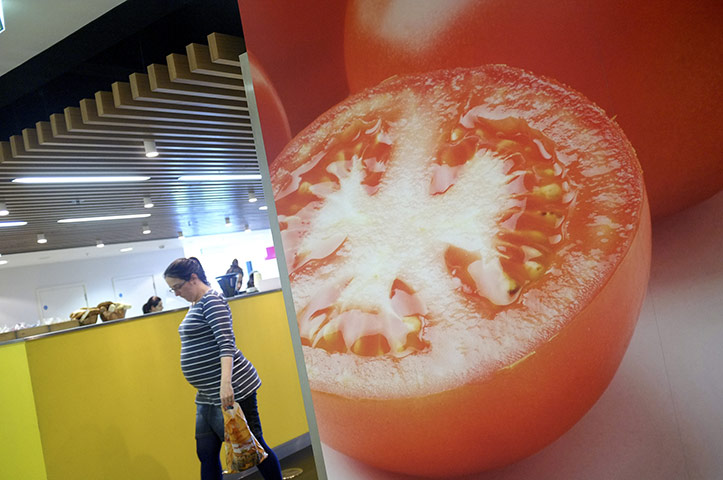 Guardian Camera Club: Lunch in the Guardian's canteen