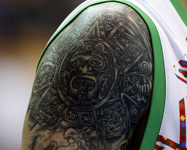 The week in sport: The intricate tattoo of Mexico's Hector Hernandez