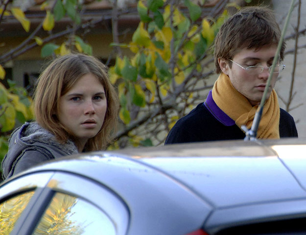 Amanda Knox timeline: 2 November 2007: Amanda Marie Knox and Raffaele