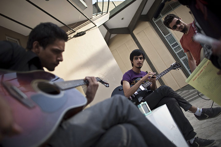 FTA: Ahmad Masood: Hojat Hamid, left, Sulyman Qardosh, centre, and Qasen Foushanji practice