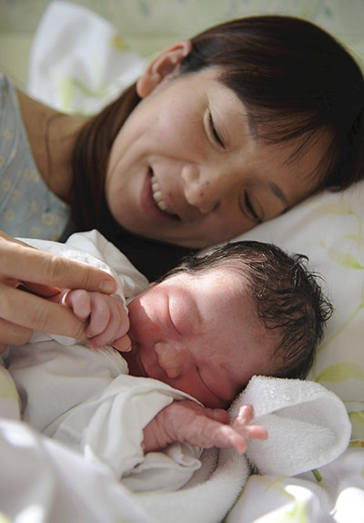 7 billionth baby: Japan