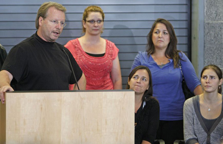 knox home: Amanda Knox's father, Curt Knox, addresses the media at Seattle airport