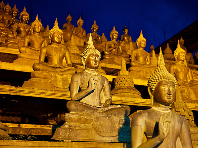 In Pictures: Gold: buddhas