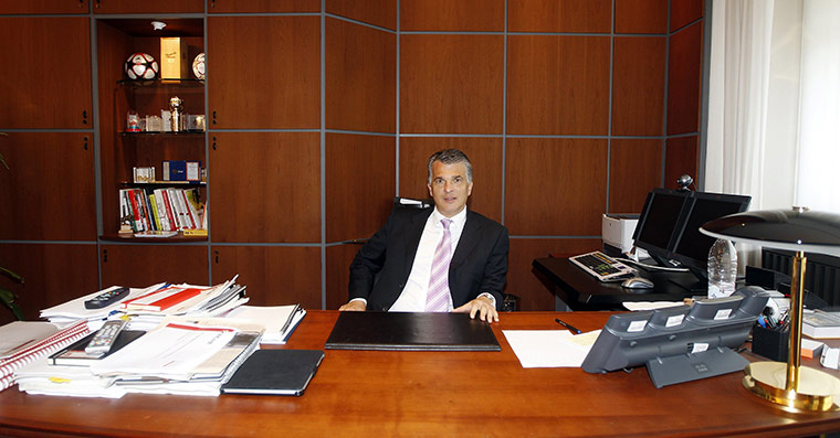 Week in Business: Newly appointed Swiss bank UBS CEO Sergio Ermotti 