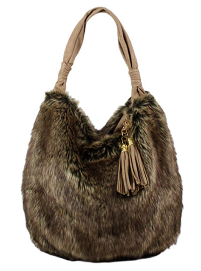 komodoriadknitdress: Ethical fashion Vegan Melie Bianco faux fur bag