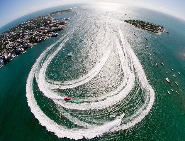 The week in sport: Offshore powerboats make the turn in Key West Harbor 