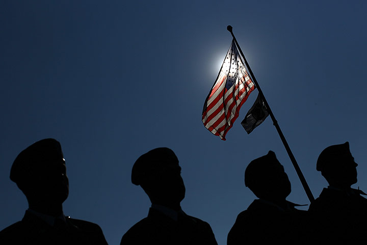 US Remembrance Day: Wreath Laying Ceremonies Held For Veterans Day At DC's War Memorials