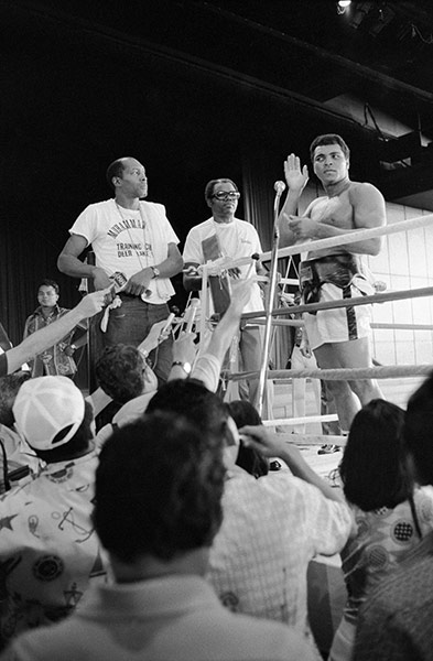Thrilla in Manila: Ali speaks to the press ahead of his fight against Joe Frazier in Manila