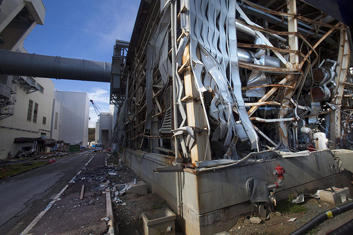 Inside Fukushima: Media allowed tsunami-damaged nuclear power plant