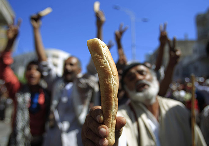24 hours in pictures: Taiz, Yemen