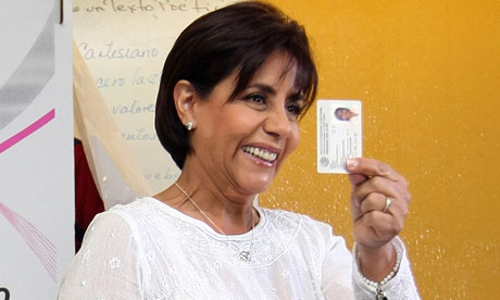http://static.guim.co.uk/sys-images/Guardian/Pix/pictures/2011/11/15/1321346957365/Luisa-Maria-Calderon-007.jpg