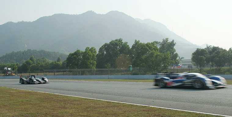 ILMC : Mountains provide the back drop for the final round of the ILMC in Zhuhai