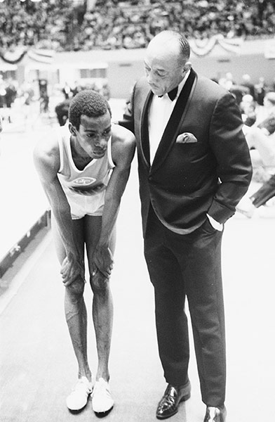 Long jump2: Jesse Owens and UTEP Bob Beamon, 1968 NCAA Championships