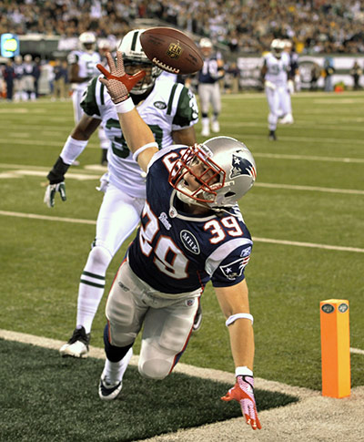 Sport pics of the week: New England Patriots' Danny Woodhead misses a pass in the endzone
