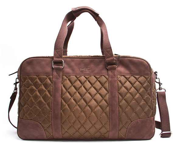 Key trends: men's quilted: Holdall