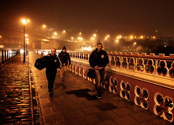 Liam Walsh: Liam Walsh, his father and Shazad Hussein walk to the fight venue