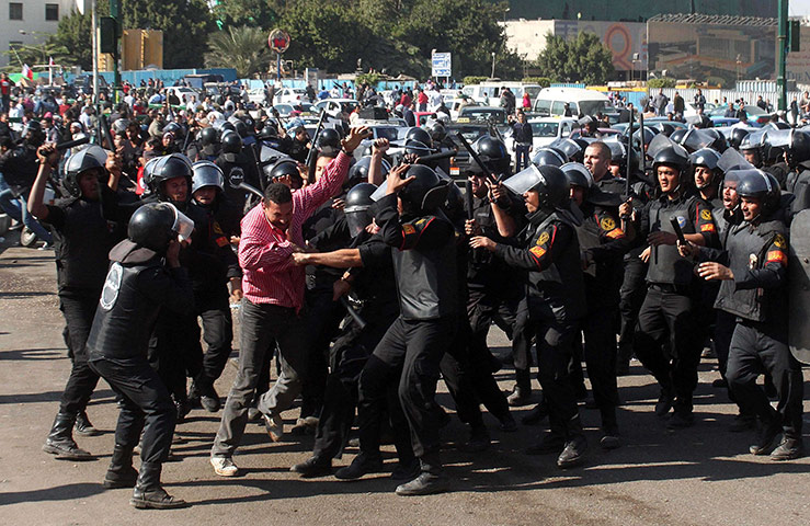 Clashes in Cairo: Violent demonstrations in Tahrir Square