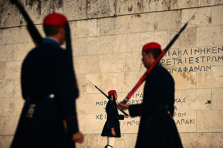 24 hours in pictures: Tomb of the Unknown Soldier  in Athens