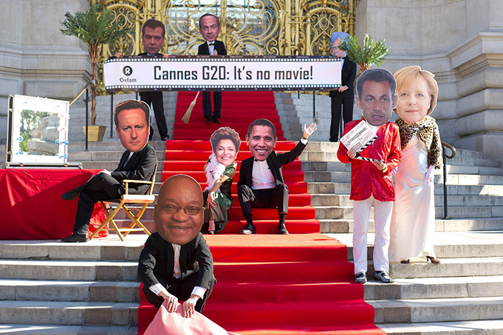 Anti G20: Activists of Oxfam France dressed as the G20 leaders 