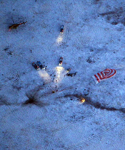 24 hours in pictures: Arkalyk, Kazakhstan: Vehicles converge on the the Soyuz TMA-02M spacecraft
