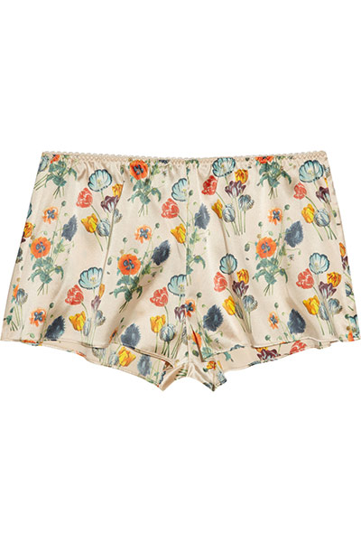 Stella McCartney style: Silk shorts by Stella McCartney