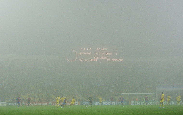 Wed Champions League: Fog at the BATE Borisov v Viktoria Plzen match