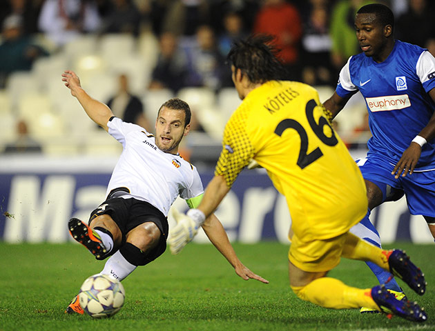 Wed Champions League: Valencia's Roberto Soldado scores in their drubbing of Genk