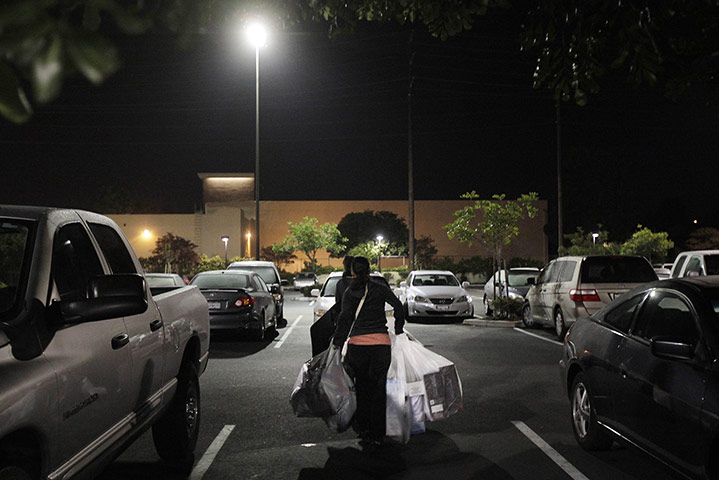 Black Friday: Bargain Hunters descend on the shops