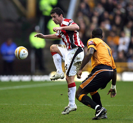 Gary Speed career: Sheffield United's Gary Speed and Wolves' Seyi Olofinjana 