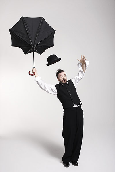 Ricky Gervais: Ricky Gervais: Chaplin5