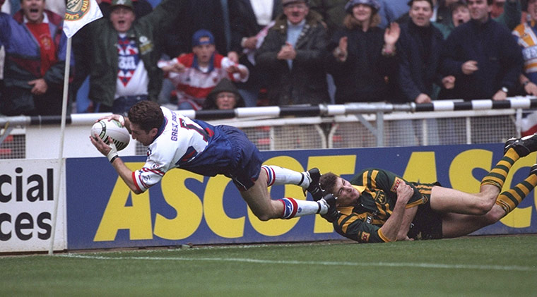 Great Britain v Australia: Jonathan Davies of Great Britain scores a try against Australia in 1994