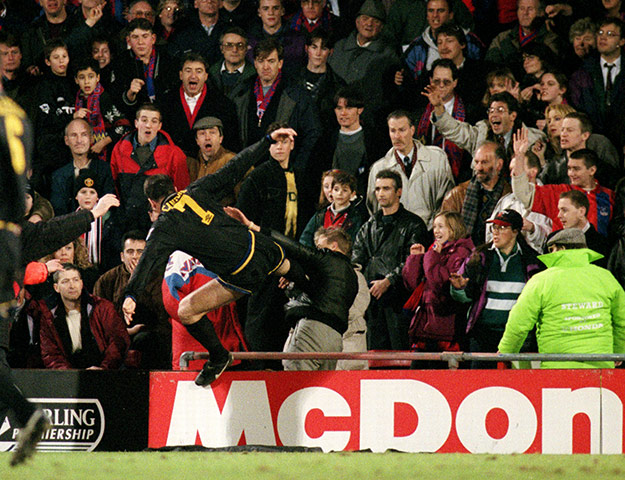 Fergie's 25 years: Manchester's Eric Cantona Kung Fu flying kicks Palace fan Matthew Simmons