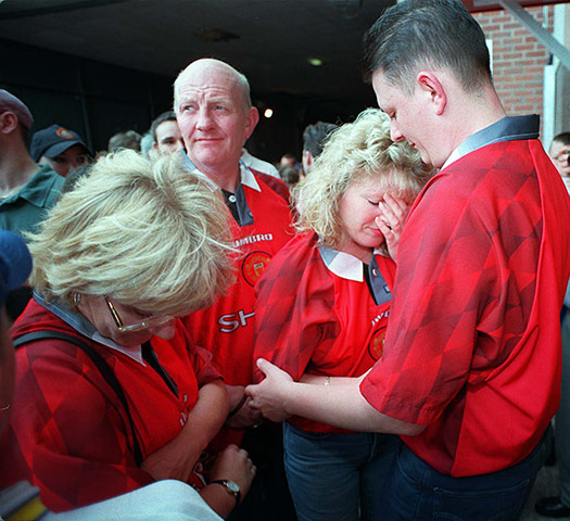 Fergie's 25 years: Manchester United fans after the announcement of Eric Cantona's retirement