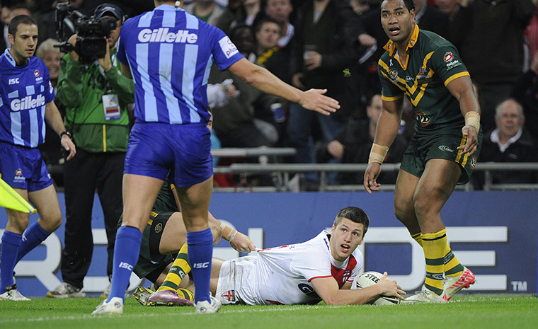 Gillette Four Nations: Tom Briscoe has a try ruled out by the referee for a double movement