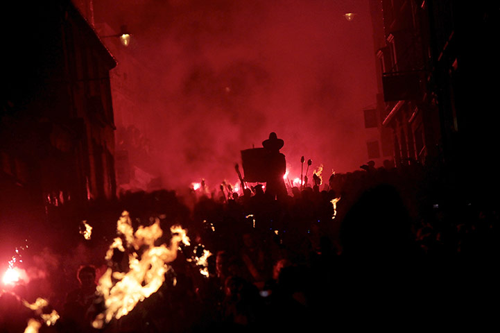 lewes bonfire: The Annual Lewes Bonfire Night Parade on November 5th