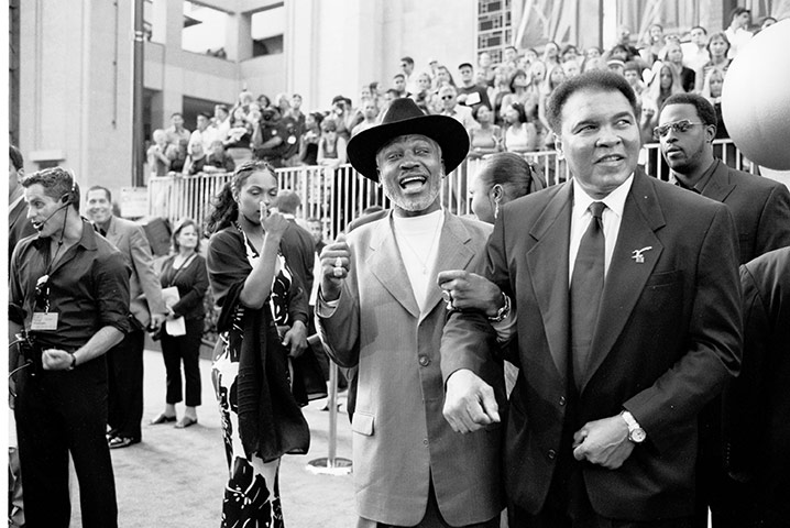 Joe Frazier: Joe Frazier and Muhammad Ali at he 2002 ESPY Awards in Hollywood 